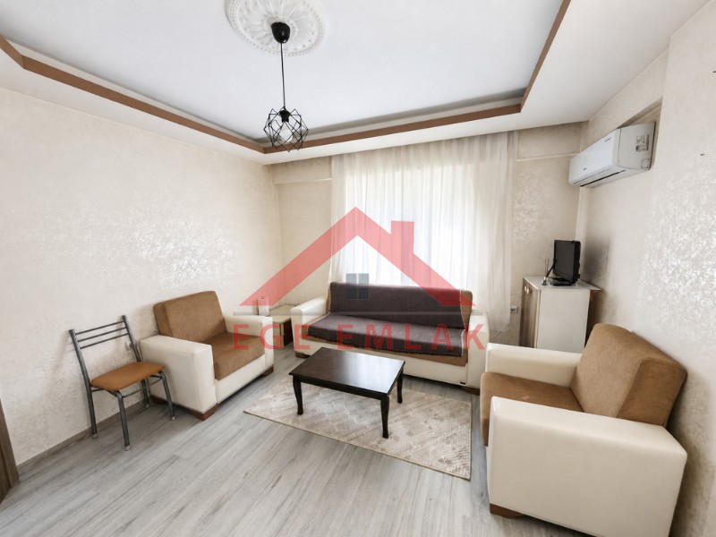 Didim Hisar Mahallesi’nde Eşyalı Satılık 1+1 Ara Kat Daire