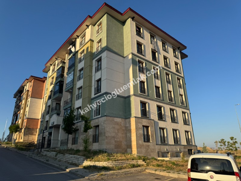 KAHVECİOĞLU EMLAK'DAN DANİŞMENTGAZİ TOKİDE SATILIK DAİRE