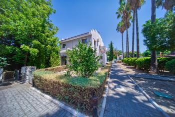 Girne Alsancak Milos Park'da 1+1 Kiralık Özel Bahçeli Daire