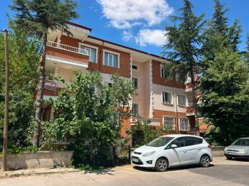 * AFYON ÜÇOK EMLAKTAN MAREŞAL FEVZİ ÇAKMAK MAH 3+1 117M² ARA KAT SATILIK DAİRE *