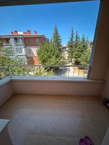 * AFYON ÜÇOK EMLAKTAN MAREŞAL FEVZİ ÇAKMAK MAH 3+1 117M² ARA KAT SATILIK DAİRE *