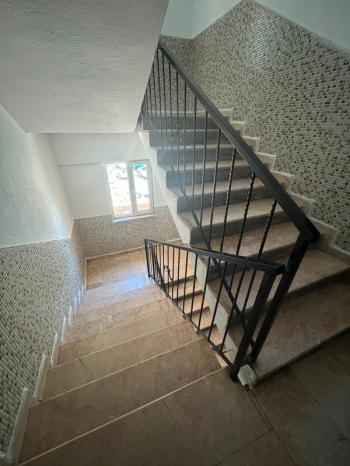 * AFYON ÜÇOK EMLAKTAN MAREŞAL FEVZİ ÇAKMAK MAH 3+1 117M² ARA KAT SATILIK DAİRE *