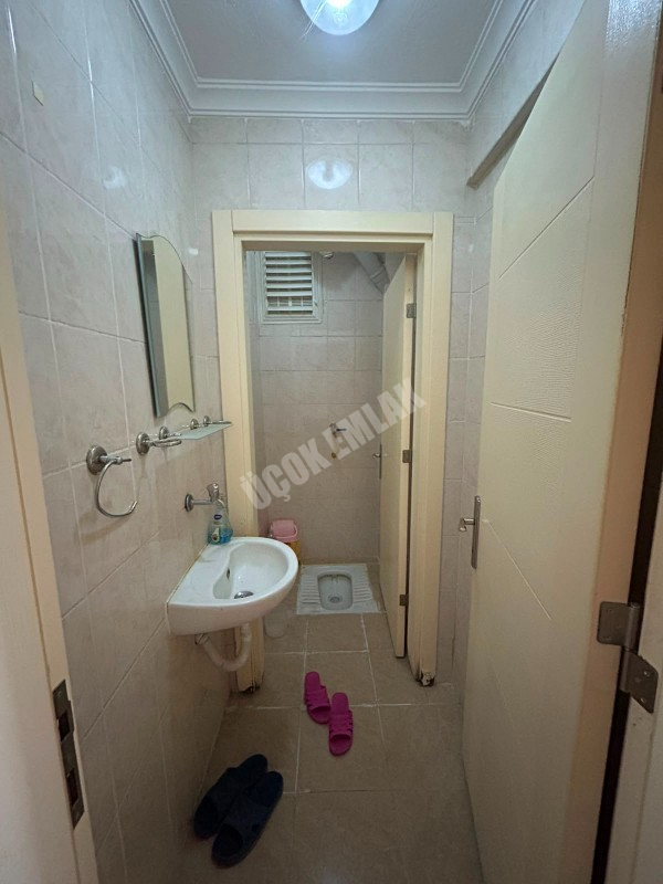 * AFYON ÜÇOK EMLAKTAN MAREŞAL FEVZİ ÇAKMAK MAH 3+1 117M² ARA KAT SATILIK DAİRE *