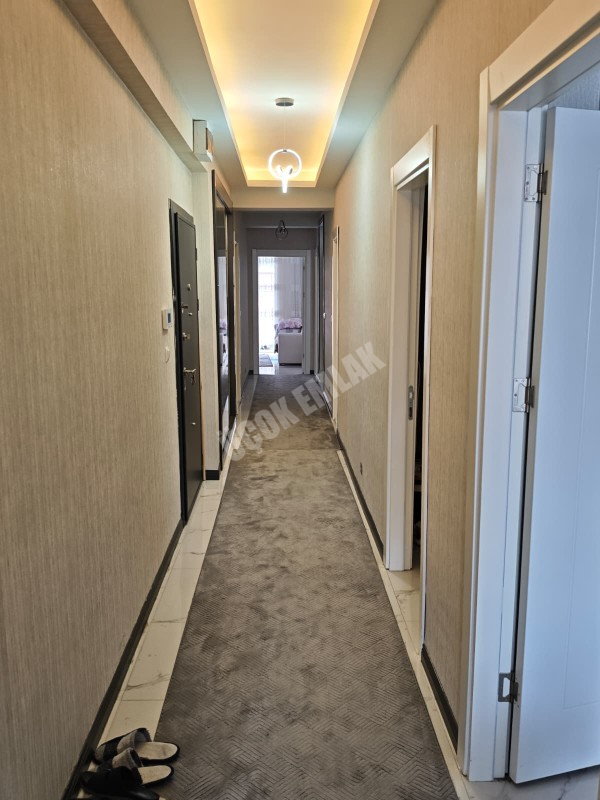 AFYON ÜÇOK EMLAKTAN HAMİDİYE MAH 5+1 190M² SIFIR AYARINDA  DUBLEKS TERASLI SATILIK DAİRE 