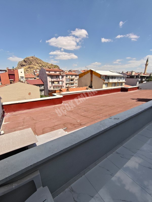 AFYON ÜÇOK EMLAKTAN HAMİDİYE MAH 5+1 190M² SIFIR AYARINDA  DUBLEKS TERASLI SATILIK DAİRE 
