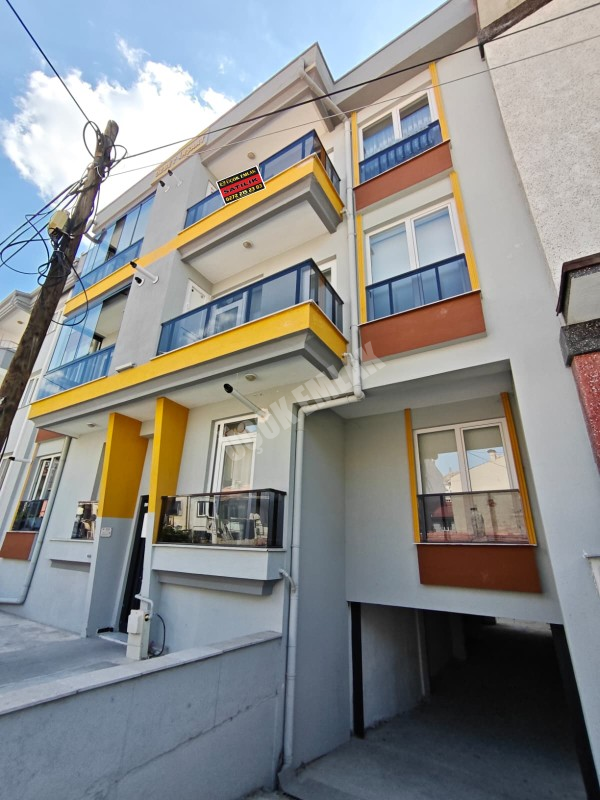 AFYON ÜÇOK EMLAKTAN HAMİDİYE MAH 5+1 190M² SIFIR AYARINDA  DUBLEKS TERASLI SATILIK DAİRE 