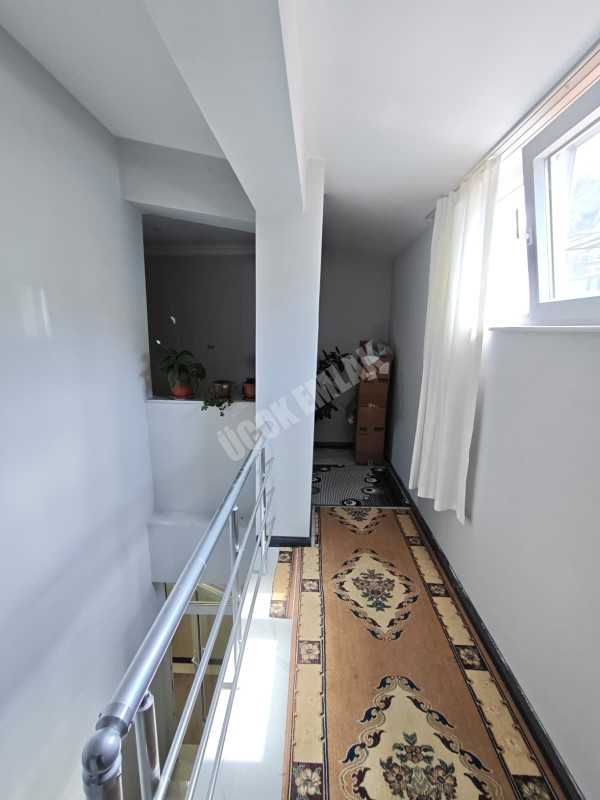 AFYON ÜÇOK EMLAKTAN HAMİDİYE MAH 5+1 190M² SIFIR AYARINDA  DUBLEKS TERASLI SATILIK DAİRE 