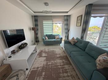 Girne Nusmar Market Yanında Full Eşyalı Satılık 3+1 Daire