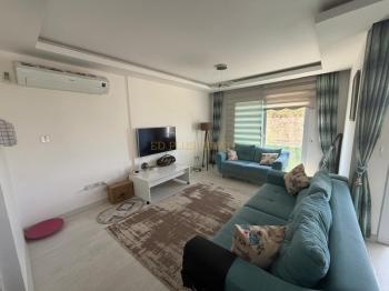 Girne Nusmar Market Yanında Full Eşyalı Satılık 3+1 Daire