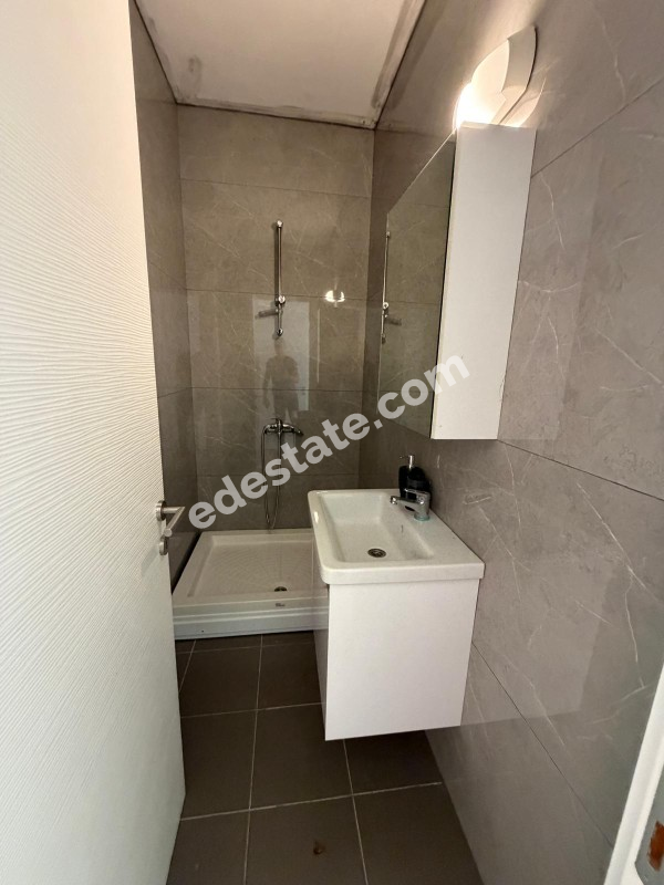 Lefkoşa Minareliköy'de Erülkü Karşısı Full Eşyalı Kiralık 3+1 Villa