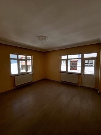 SEVİLLER HAL. BÖLGESİNDE KİRALIK 2+1 DAİRE
