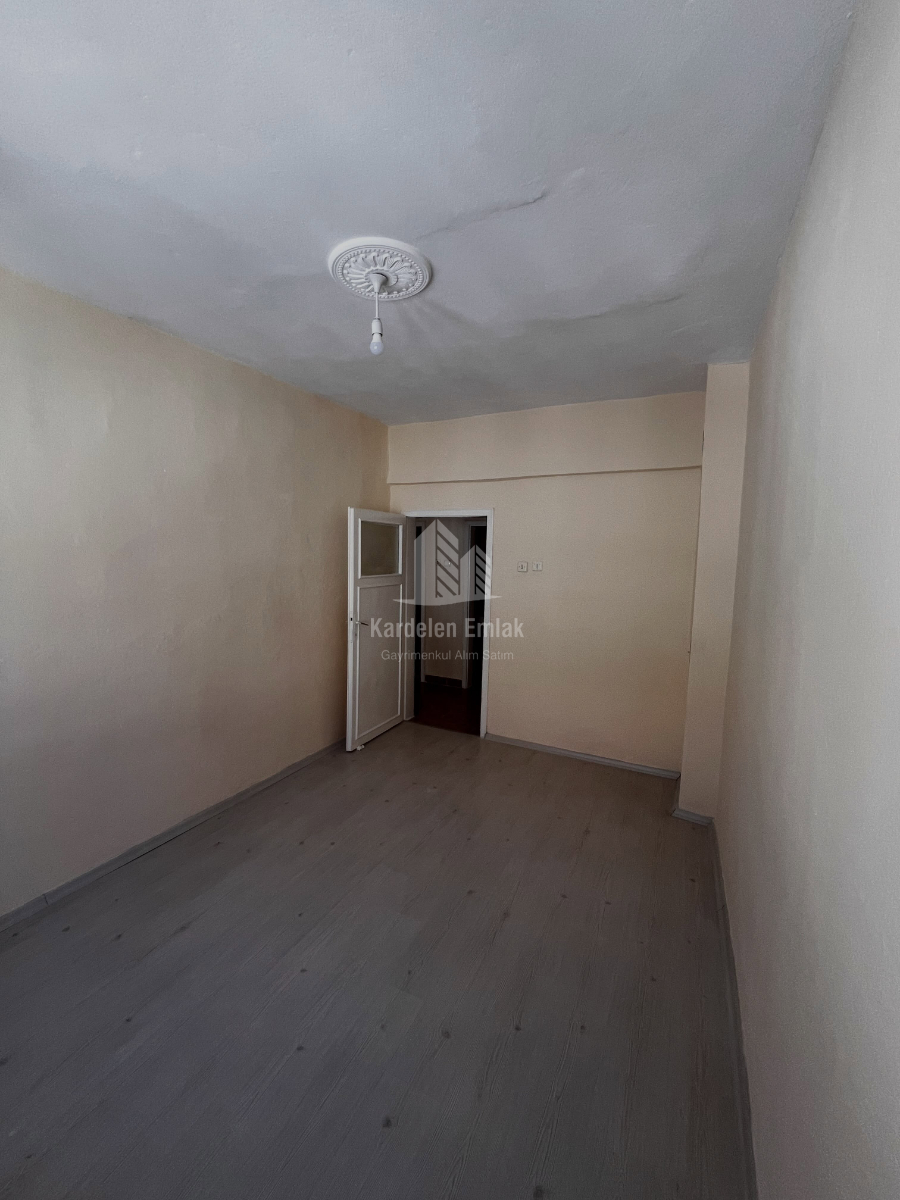 SEVİLLER HAL. BÖLGESİNDE KİRALIK 2+1 DAİRE