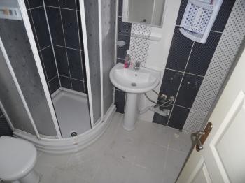 ÇORLUDA 2+1 GİRİŞ KAT KİRALIK DAİRE 