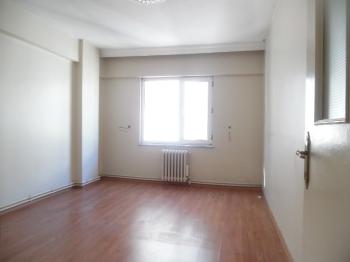 ÇORLU SANTRAL KAVŞAĞINA YAKIN 2+1 SATILIK DAİRE 
