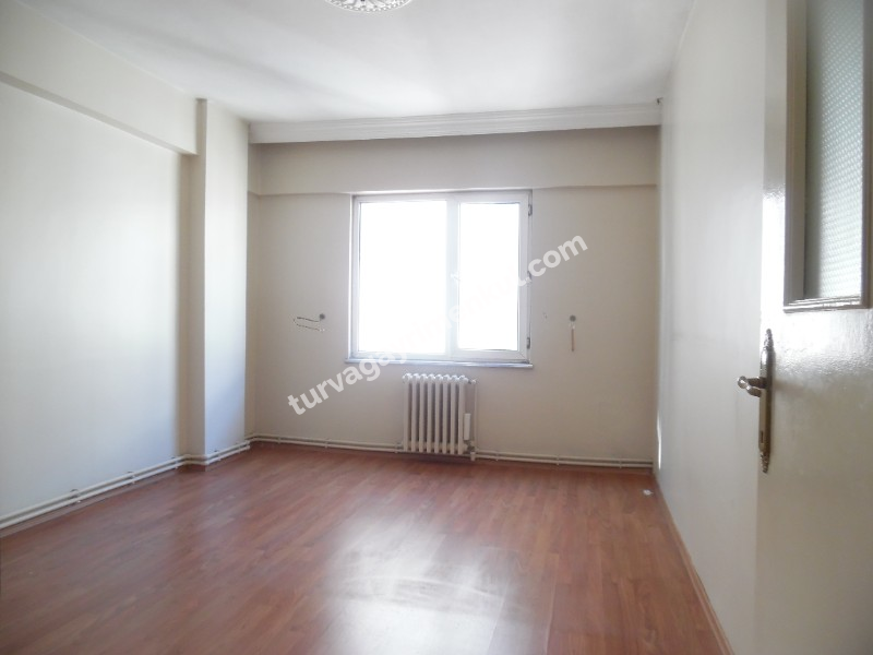 ÇORLU SANTRAL KAVŞAĞINA YAKIN 2+1 SATILIK DAİRE 