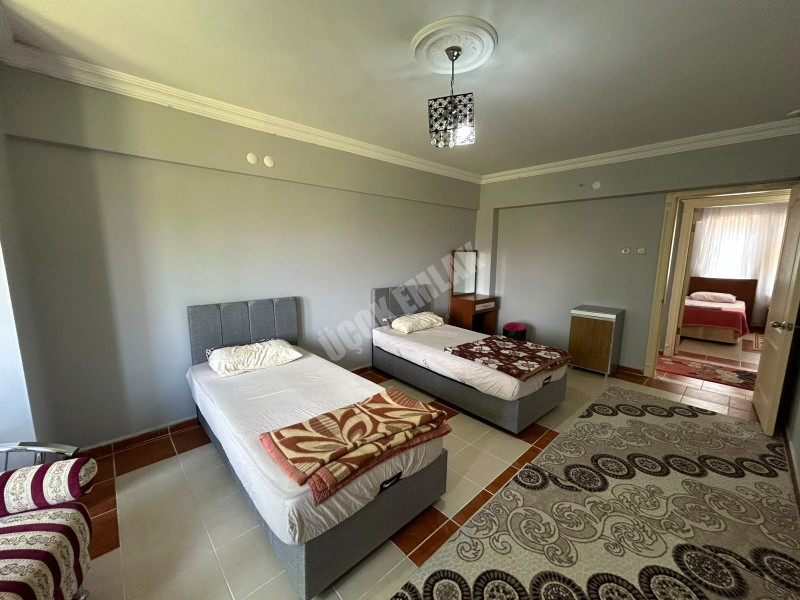 * AFYON ÜÇOK EMLAKTAN İHSANİYE GAZLIGÖLDE 3+1 135M² SATILIK TERMAL HAVUZLU VİLLA *