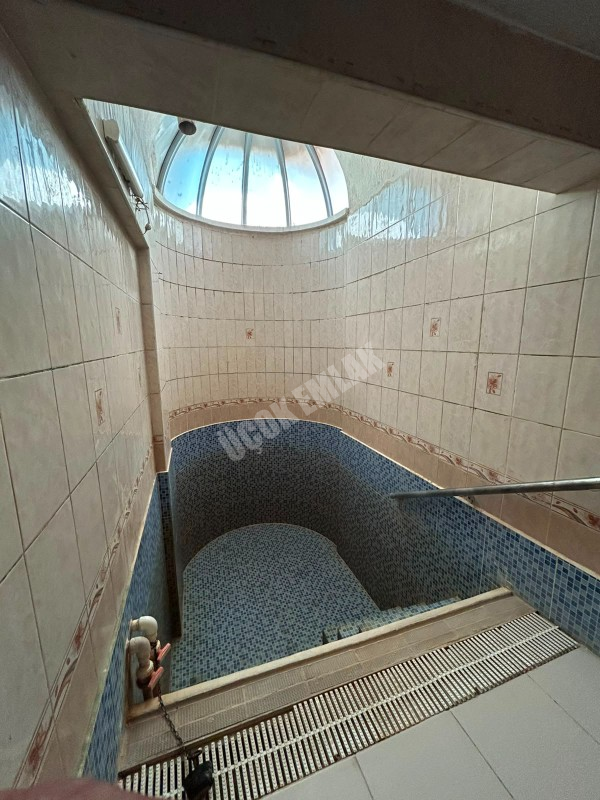 * AFYON ÜÇOK EMLAKTAN İHSANİYE GAZLIGÖLDE 3+1 135M² SATILIK TERMAL HAVUZLU VİLLA *