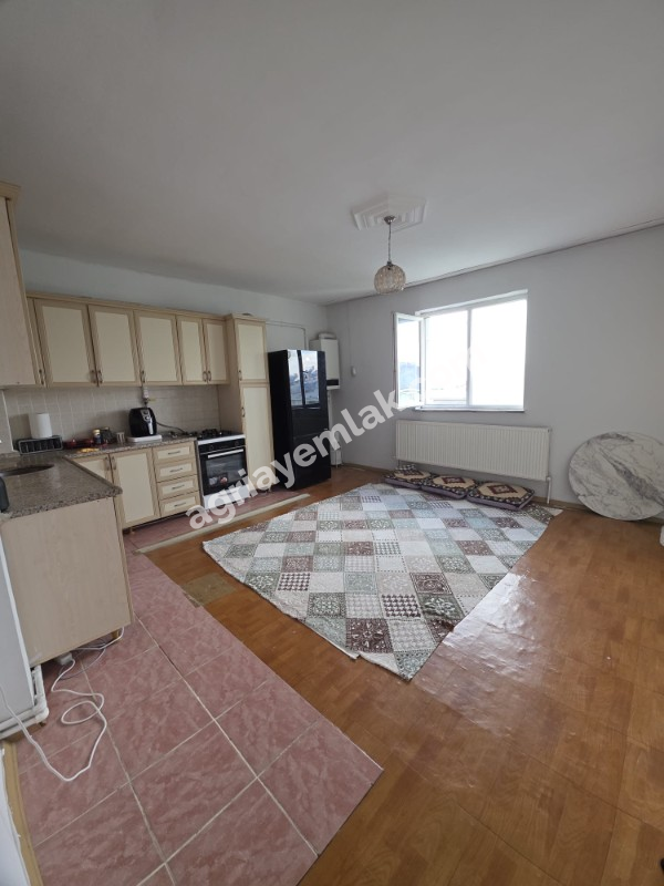 FIRAT MAHALLESİ ATALAY CADDESİ’NDE SATILIK 2+1 BÜYÜKLÜĞÜNDE 1+1 FIRSAT DAİRE