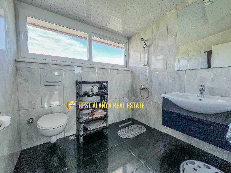 ALANYA GAZİPAŞA'DA SATILIK 1 DÖNÜM ARSA İÇERİSİNDE 2 ADET HAVUZLU MÜSTAKİL 2+1 VİLLA