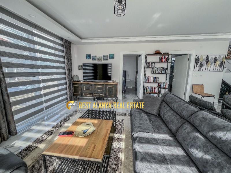 ALANYA GAZİPAŞA'DA SATILIK 1 DÖNÜM ARSA İÇERİSİNDE 2 ADET HAVUZLU MÜSTAKİL 2+1 VİLLA
