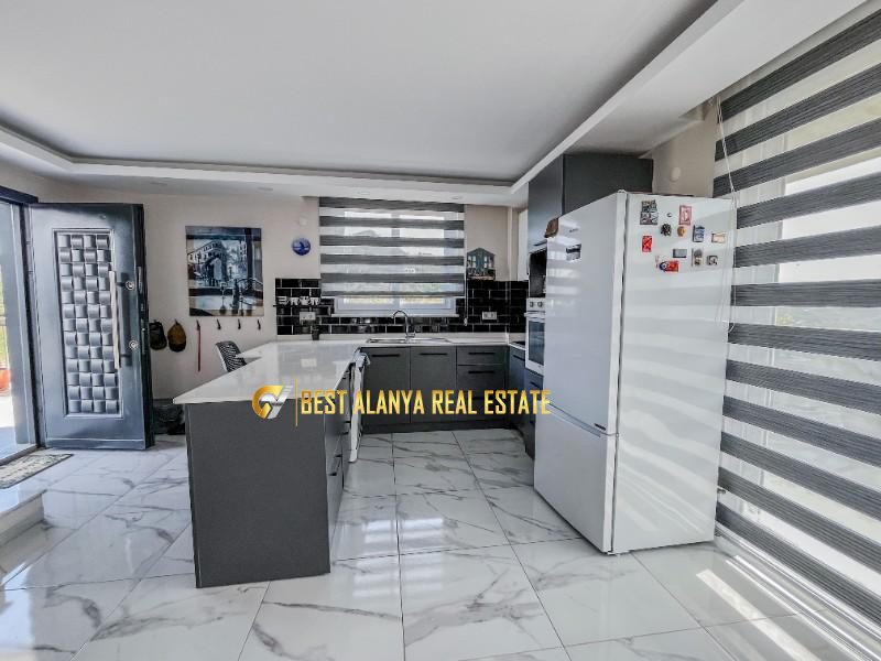 ALANYA GAZİPAŞA'DA SATILIK 1 DÖNÜM ARSA İÇERİSİNDE 2 ADET HAVUZLU MÜSTAKİL 2+1 VİLLA