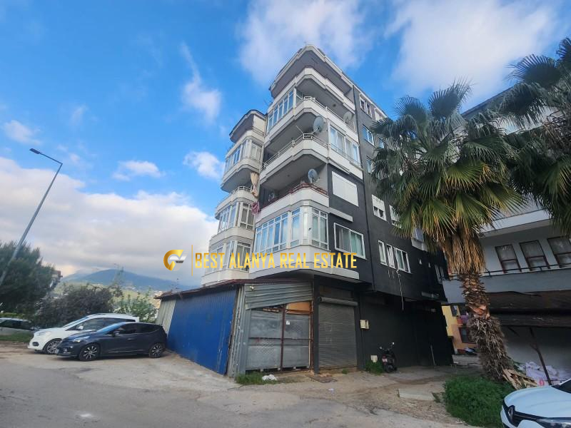 ALANYA ÇIPLAKLI KAVŞAĞINDA SATILIK 150 M² HAZIR KİRACILI MÜSTAKİL GİRİŞLİ TİCARİ DÜKKAN