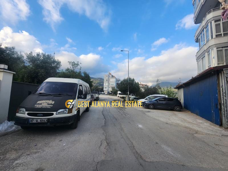 ALANYA ÇIPLAKLI KAVŞAĞINDA SATILIK 150 M² HAZIR KİRACILI MÜSTAKİL GİRİŞLİ TİCARİ DÜKKAN