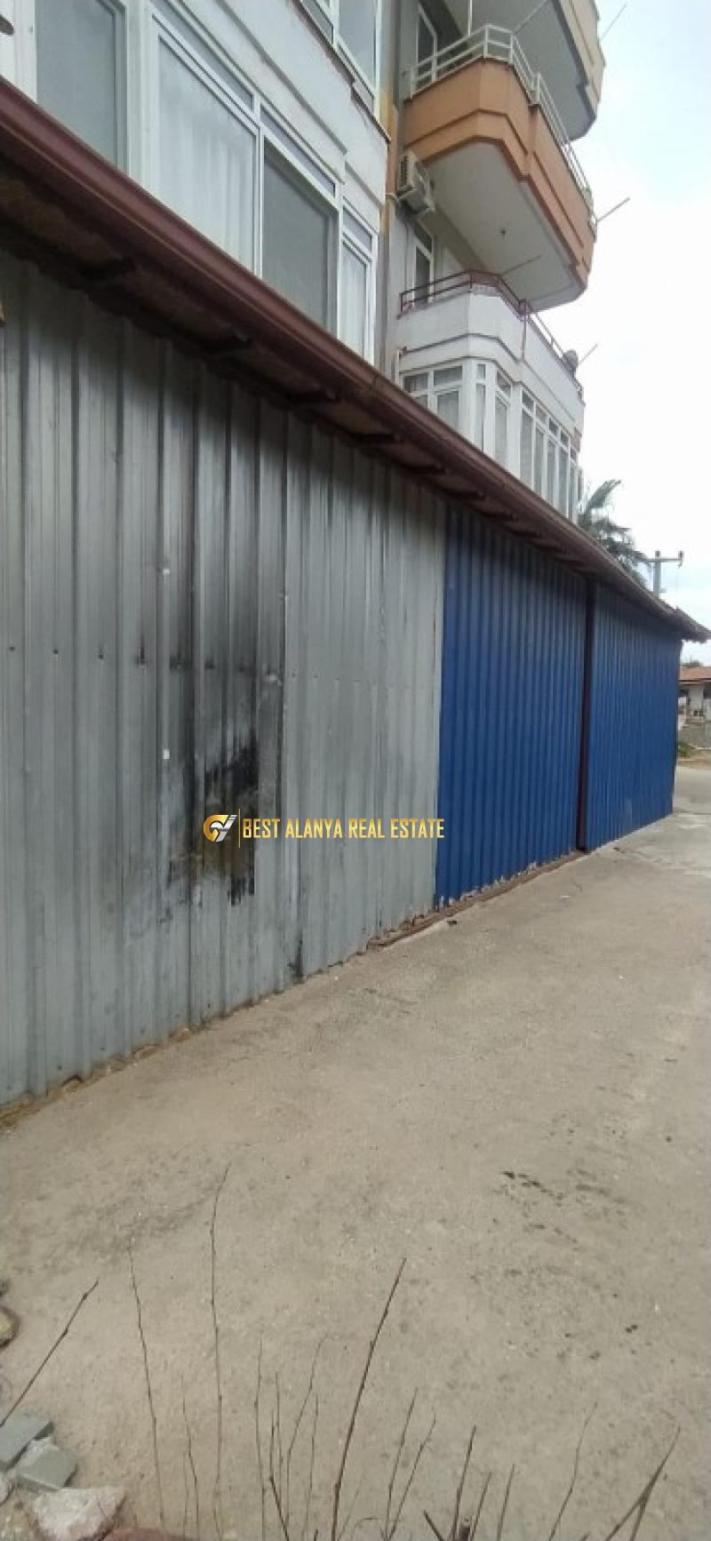 ALANYA ÇIPLAKLI KAVŞAĞINDA SATILIK 150 M² HAZIR KİRACILI MÜSTAKİL GİRİŞLİ TİCARİ DÜKKAN