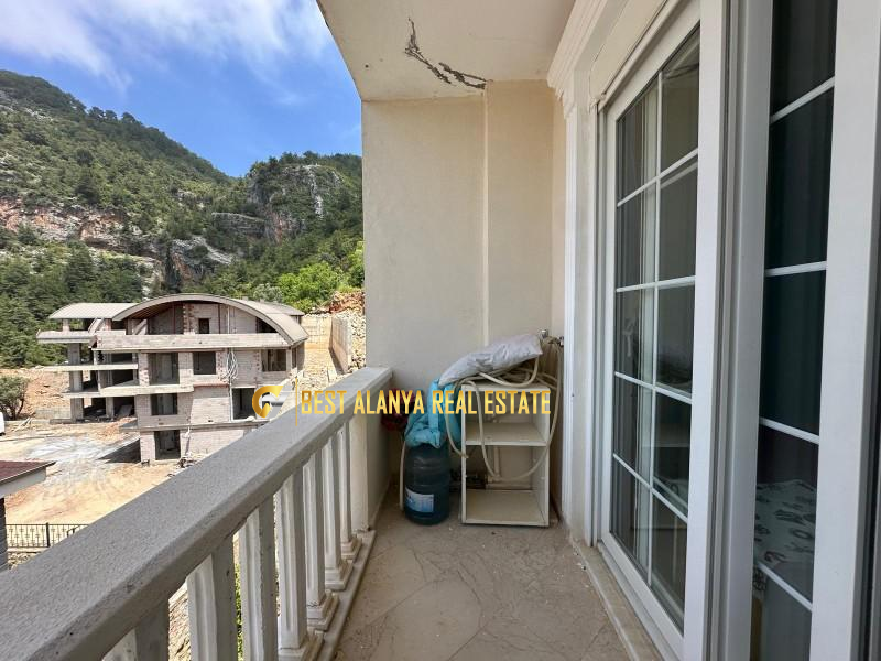ALANYA BEKTAŞ'TA SATILIK DENİZ MANZARALI GENİŞ 3+1 AMERİKAN MUTFAK DAİRE
