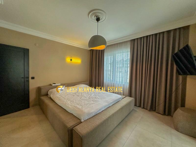 ALANYA CİKCİLLİ'DE SATILIK ULTRA LÜKS EŞYALI 4+1 DUBLEKS DAİRE