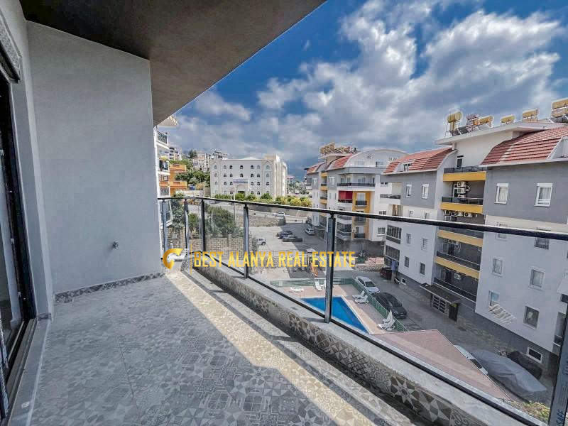 ALANYA ÇIPLAKLI MAHALLESİ'NDE SATILIK SIFIR GENİŞ 1+1 DAİRE