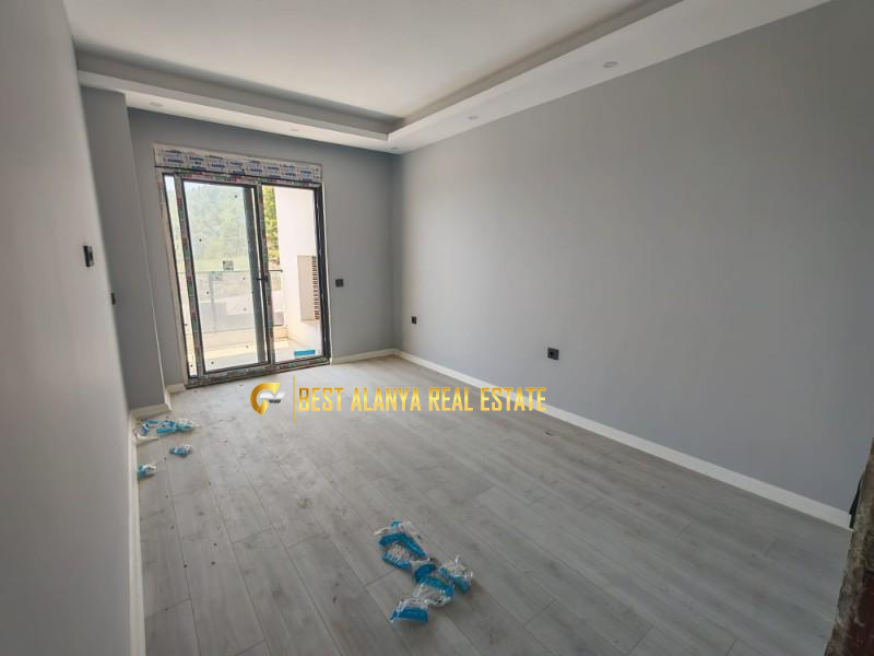 ÇIPLAKLI SATILIK SIFIR 1+1 DAİRE ALANYA ANTALYA TÜRKİYE