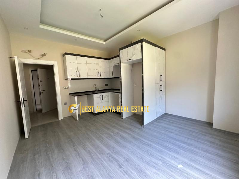 ALANYA ÇIPLAKLI'DA SATILIK FULL AKTİVİTELİ SİTE İÇERİSİNDE SIFIR 1+1 AMERİKAN MUTFAK DAİRE
