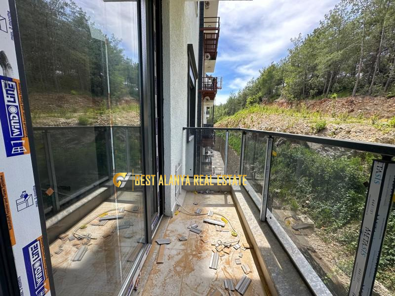 ALANYA ÇIPLAKLI'DA SATILIK FULL AKTİVİTELİ SİTE İÇERİSİNDE SIFIR 1+1 AMERİKAN MUTFAK DAİRE