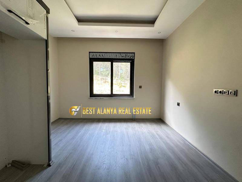 ALANYA ÇIPLAKLI'DA SATILIK FULL AKTİVİTELİ SİTE İÇERİSİNDE SIFIR 1+1 AMERİKAN MUTFAK DAİRE