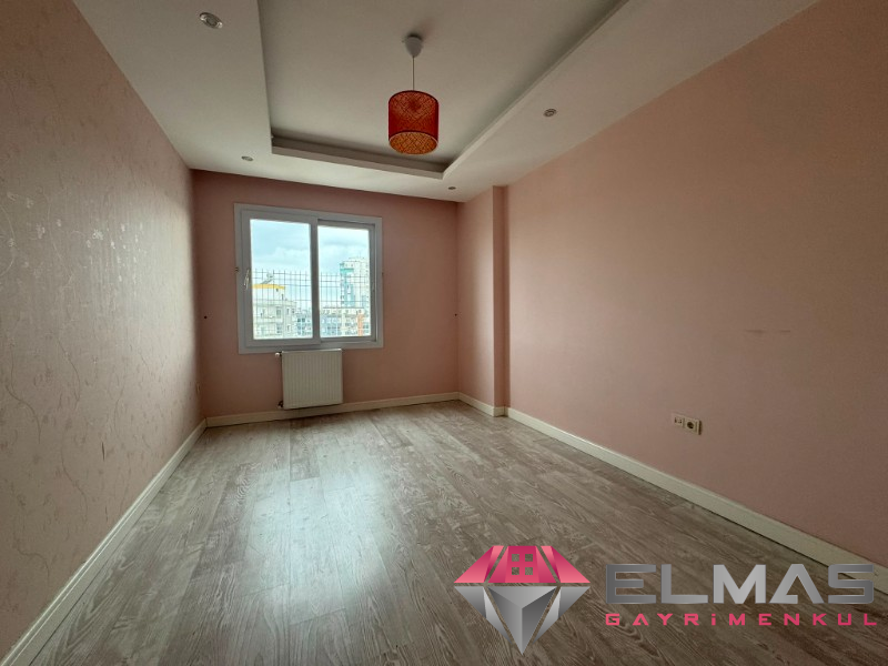 Elmas'tan Havuzlu, Doğalgazlı, Yüksek Kat, Manzaralı, GMK Yakın