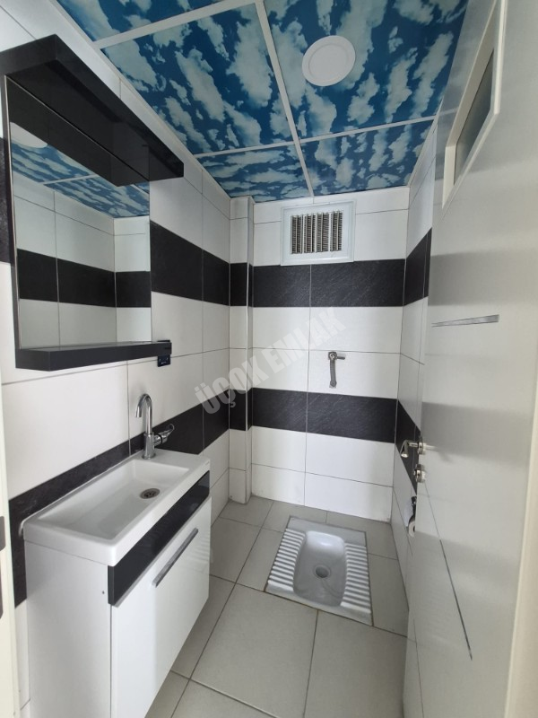AFYON ÜÇOK EMLAKTAN MAREŞAL F ÇAKMAK MAH KİRALIK LÜX 3+1 GENİŞ BAKIMLI DAİRE