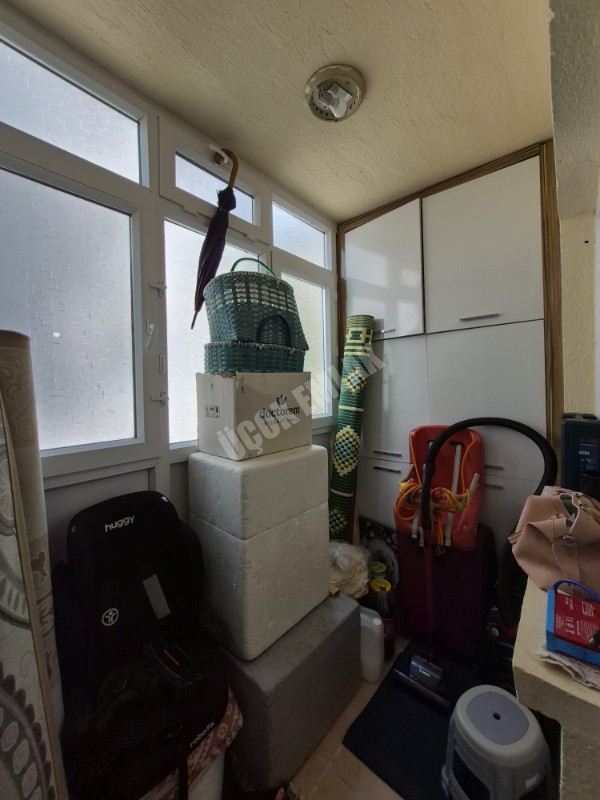 AFYON ÜÇOK EMLAKTAN MAREŞAL FEVZİ ÇAKMAK MAH 2+1 95M² TEMİZ BAKIMLI SATILIK DAİRE 