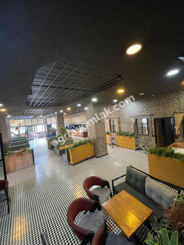Devlet Hastane Yolu Üzeri Satılık 1500 m² Ticari Mülk