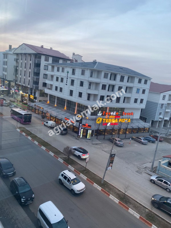 Devlet Hastane Yolu Üzeri Satılık 1500 m² Ticari Mülk