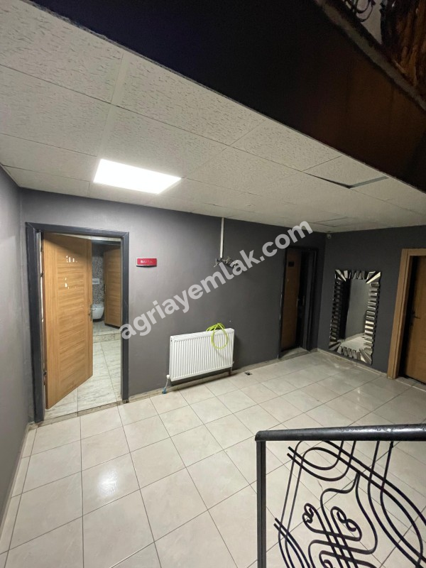 Devlet Hastane Yolu Üzeri Satılık 1500 m² Ticari Mülk