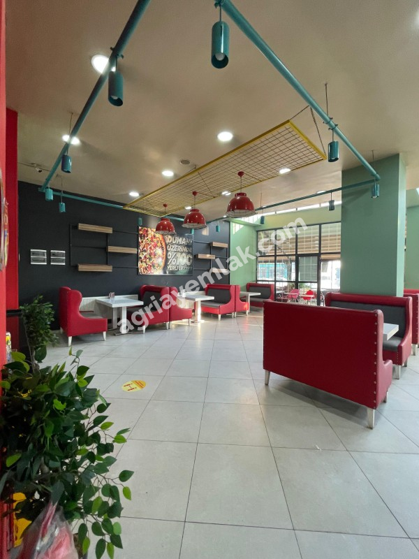 Devlet Hastane Yolu Üzeri Satılık 1500 m² Ticari Mülk