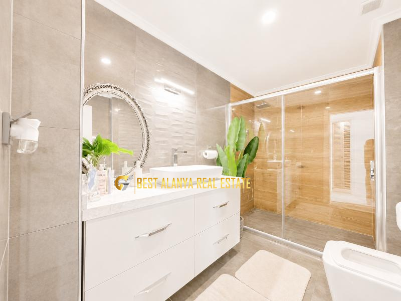 CİKCİLLİ EMİN DERE APARTMANI SATILIK DENİZ VE KALE MANZARALI 3+1 AYRI MUTFAK DAİRE ALANYA ANTALYA TÜRKİYE