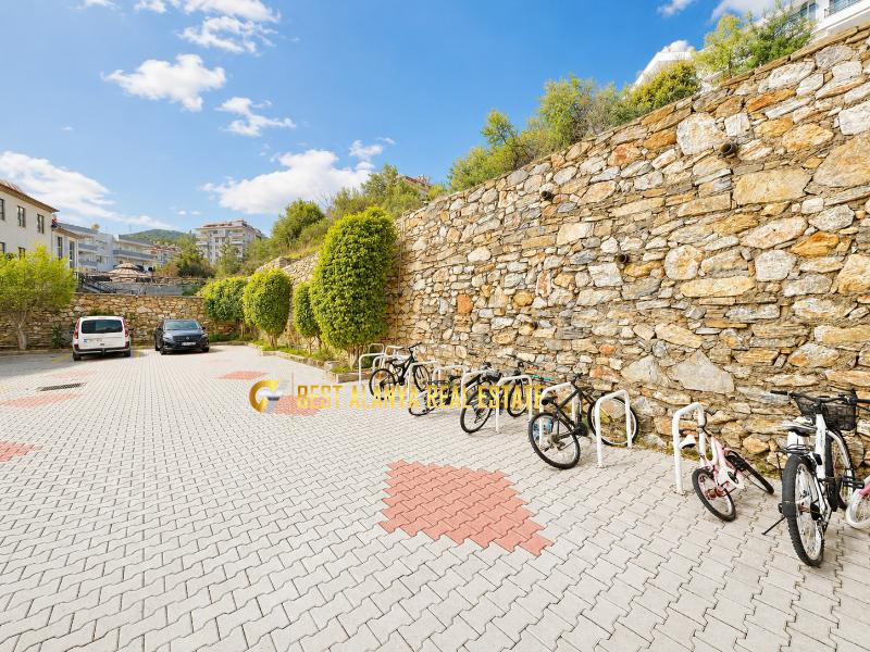 CİKCİLLİ EMİN DERE APARTMANI SATILIK DENİZ VE KALE MANZARALI 3+1 AYRI MUTFAK DAİRE ALANYA ANTALYA TÜRKİYE