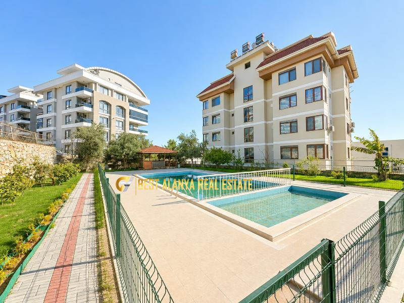CİKCİLLİ EMİN DERE APARTMANI SATILIK DENİZ VE KALE MANZARALI 3+1 AYRI MUTFAK DAİRE ALANYA ANTALYA TÜRKİYE