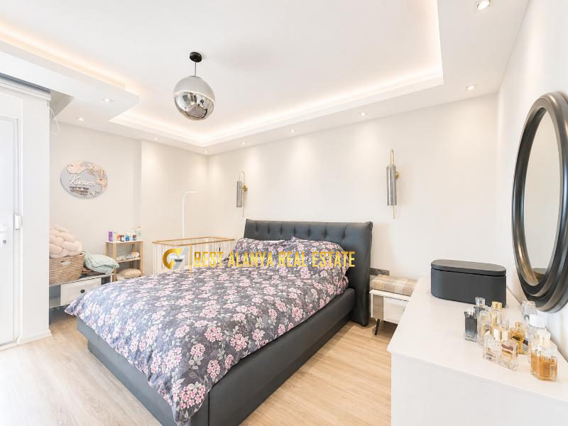 CİKCİLLİ EMİN DERE APARTMANI SATILIK DENİZ VE KALE MANZARALI 3+1 AYRI MUTFAK DAİRE ALANYA ANTALYA TÜRKİYE
