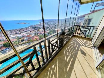 Akbük Sultan Homes’ta Deniz Manzaralı Havuzlu Eşyalı 2+1 Çatı Dubleksi