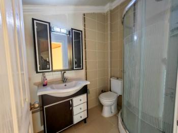 Akbük Sultan Homes’ta Deniz Manzaralı Havuzlu Eşyalı 2+1 Çatı Dubleksi