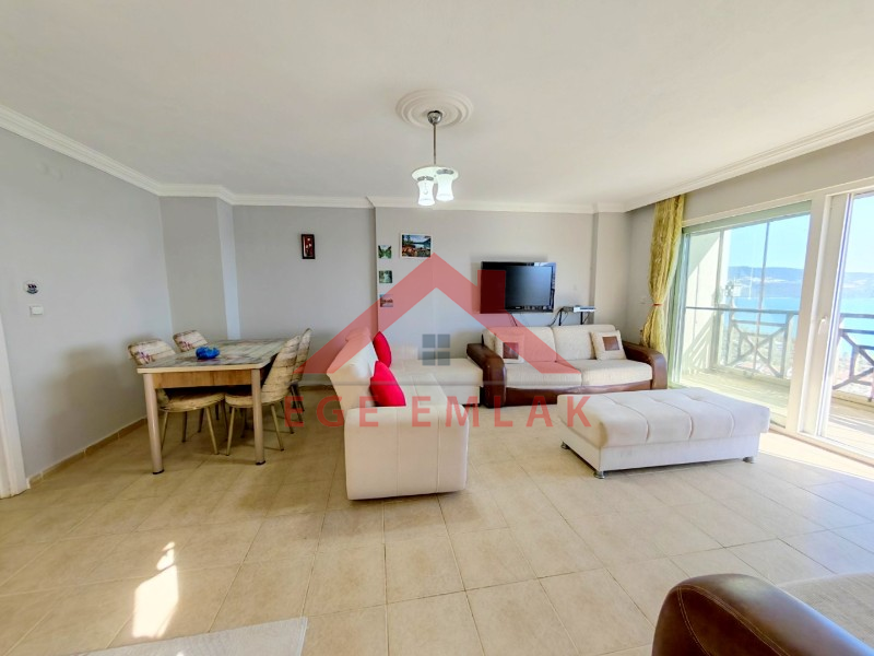 Akbük Sultan Homes’ta Deniz Manzaralı Havuzlu Eşyalı 2+1 Çatı Dubleksi