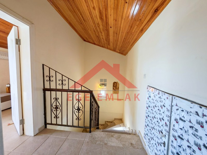 Akbük Sultan Homes’ta Deniz Manzaralı Havuzlu Eşyalı 2+1 Çatı Dubleksi